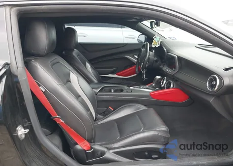 2022 Chevrolet Camaro Rwd 2Lt from USA, damaged, VIN 1G1FD1RX5N0108831